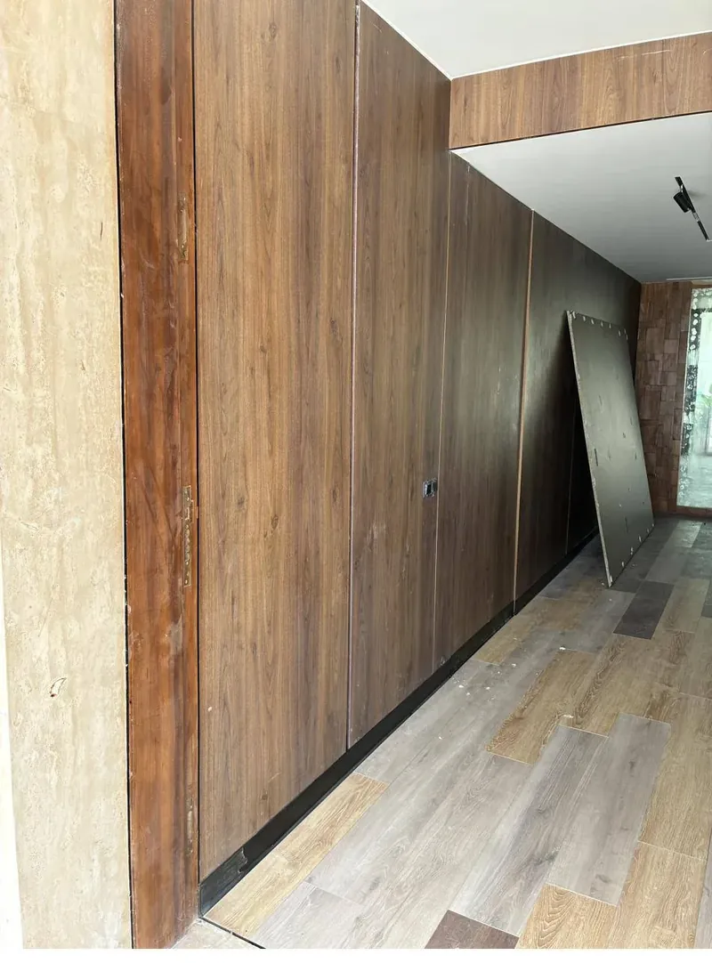 Armoires plein-mur en bois wengé — Rangement, D-Allians Abidjan