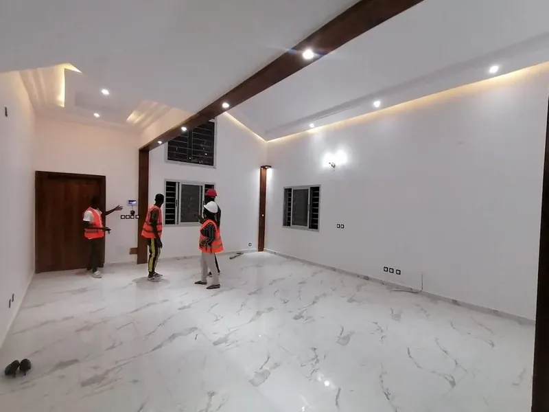 Suivi de chantier et coordination — maîtrise d'ouvrage — Chantier, D-Allians Abidjan