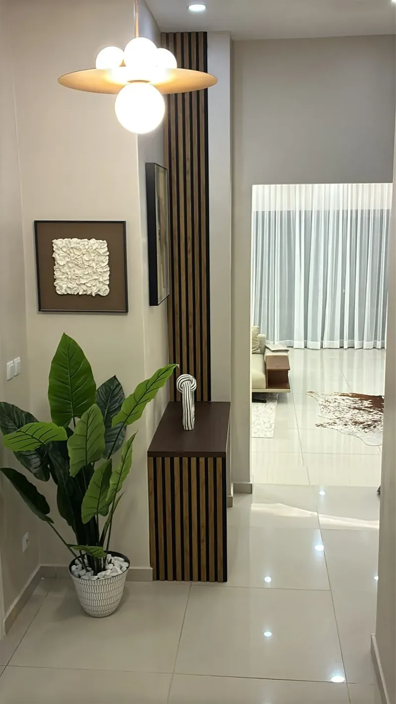 Aménagement et décoration intérieure soignée — Entrée, D-Allians Abidjan