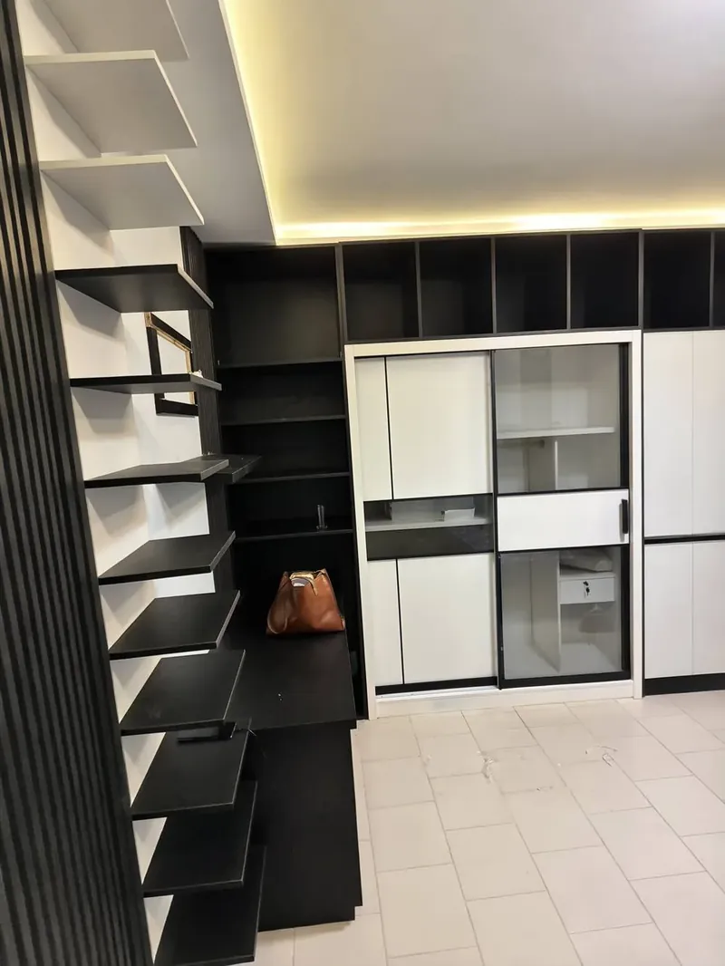 Dressing noir & blanc avec éclairage LED — Dressing, D-Allians Abidjan
